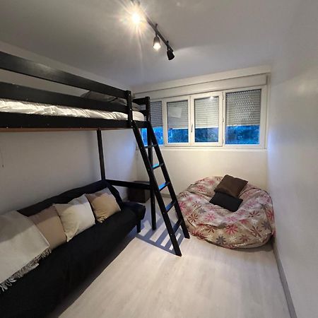 Appartement Ping-Pong Proche Gare Gagny Exteriör bild