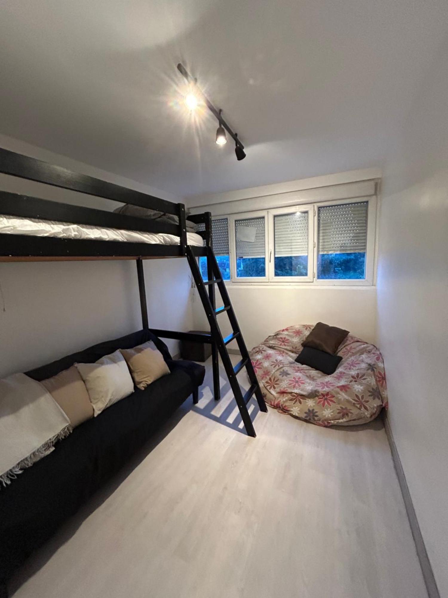 Appartement Ping-Pong Proche Gare Gagny Exteriör bild
